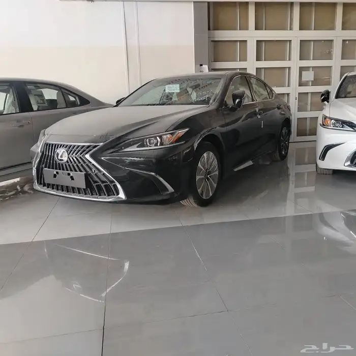 لكزس ES350 2025 عرض خاص 50 50 3