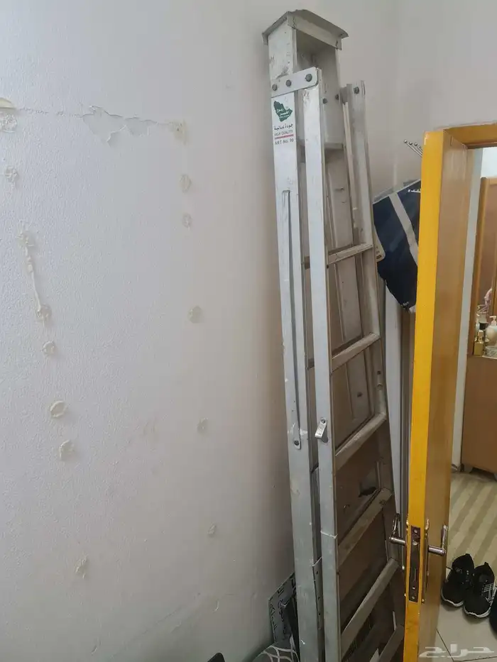 سلم الألمنيوم للبيع مستعمل نظيف الطول التنين متر وأربعين 3