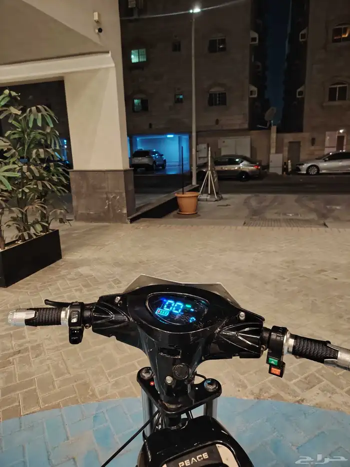 اسكوتر كهربائي 2