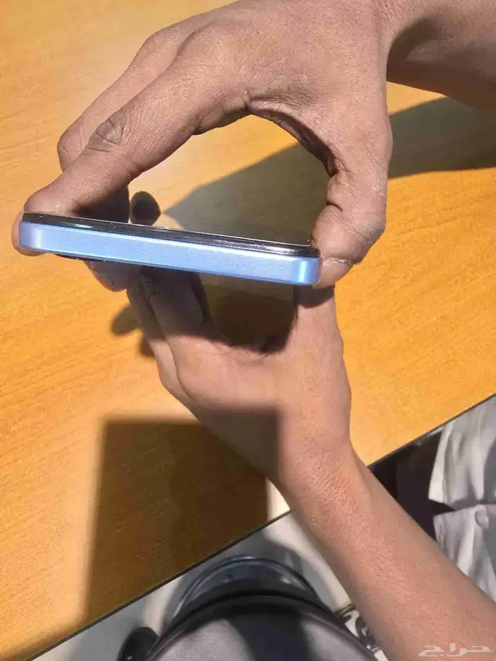 جوال نظيف جدا للبيع محتاج 7