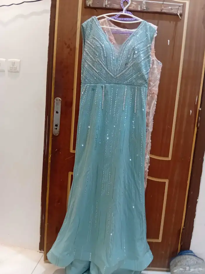فستان سهره غالي أشتريته من سوق الضيافه بألف ريال 2