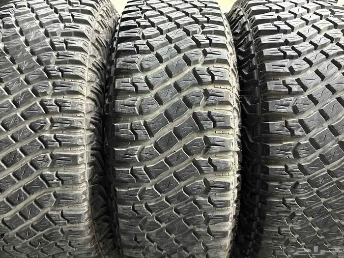 كفرات نص حجري جودير امريكي مقاس 315 70 17 18