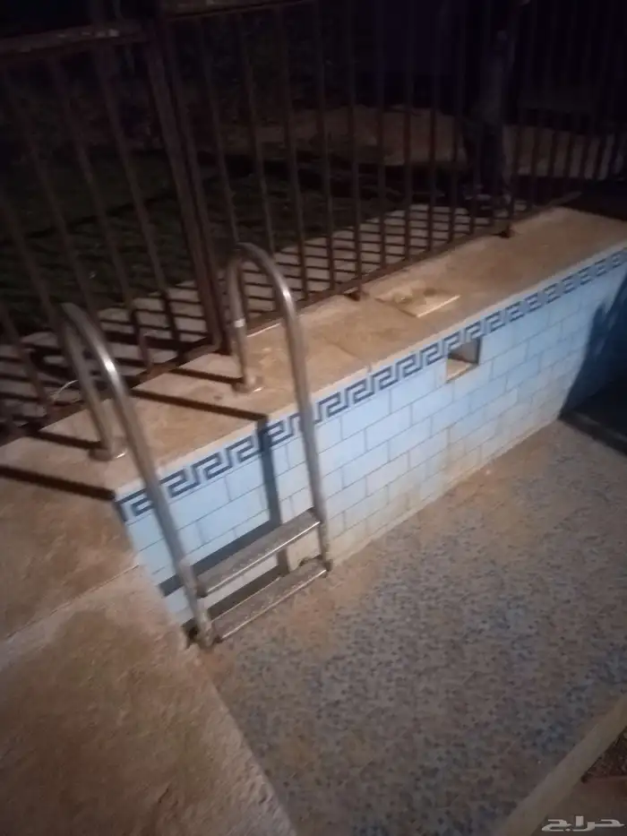 للبيع دبة فلتر ودينمو مع ملحقات مسبح 1