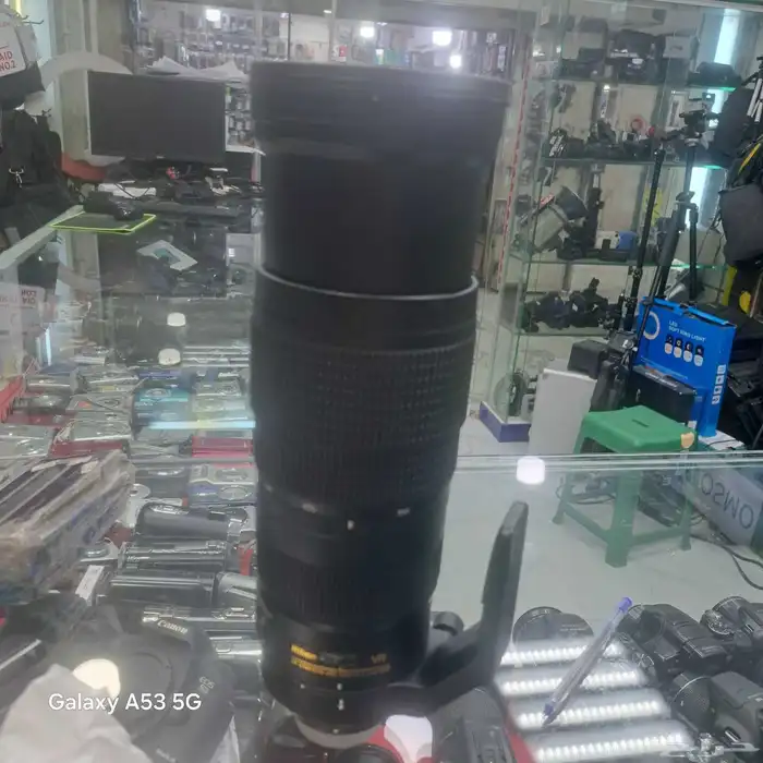 عدسة نيكون 200-500 1