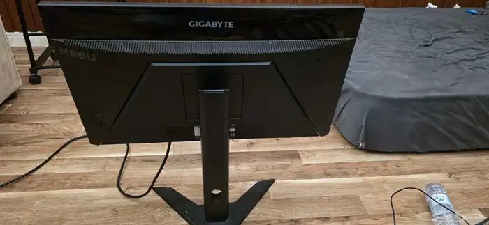 شاشة شركة (قيقا بايت) 120 فريم 4K اصدار 2023 (28 بوصه) 1