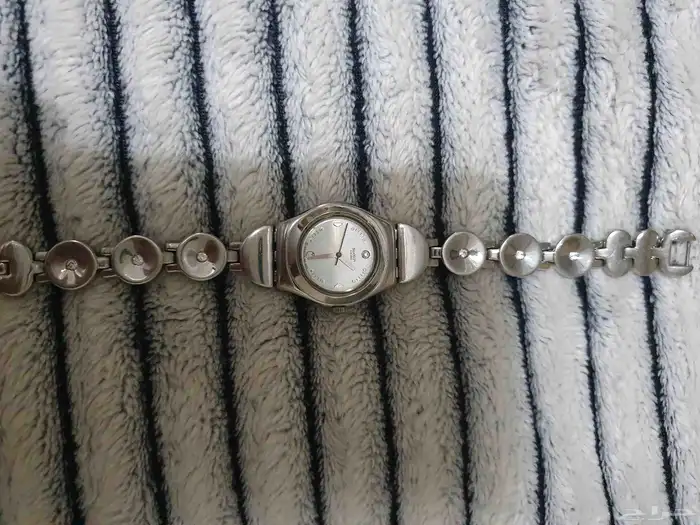 ساعات سواتش مميزه نسائي وولدي وبناتي 3