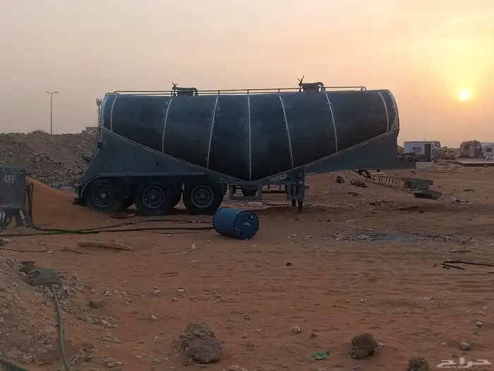 رش رمل وبويه لا جميع انواع المعدات الثقيله ولا الحديد الجديد 0