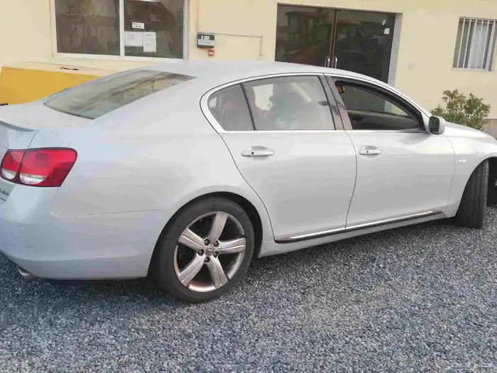 Lexus GS430 V8 11