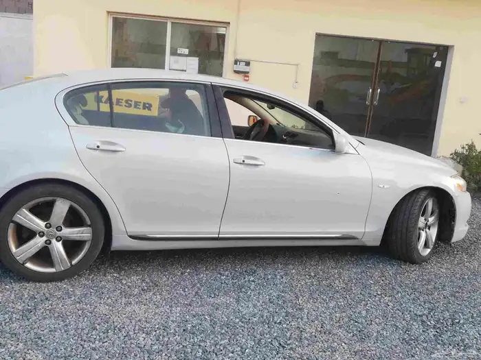 Lexus GS430 V8 10