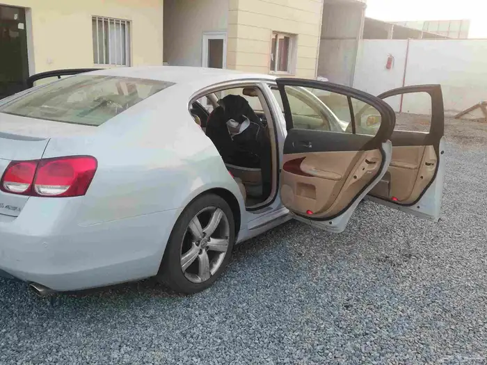 Lexus GS430 V8 5