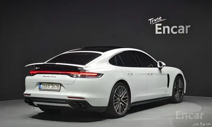 بورش بانيمارا 2022 وارد كوريا 1