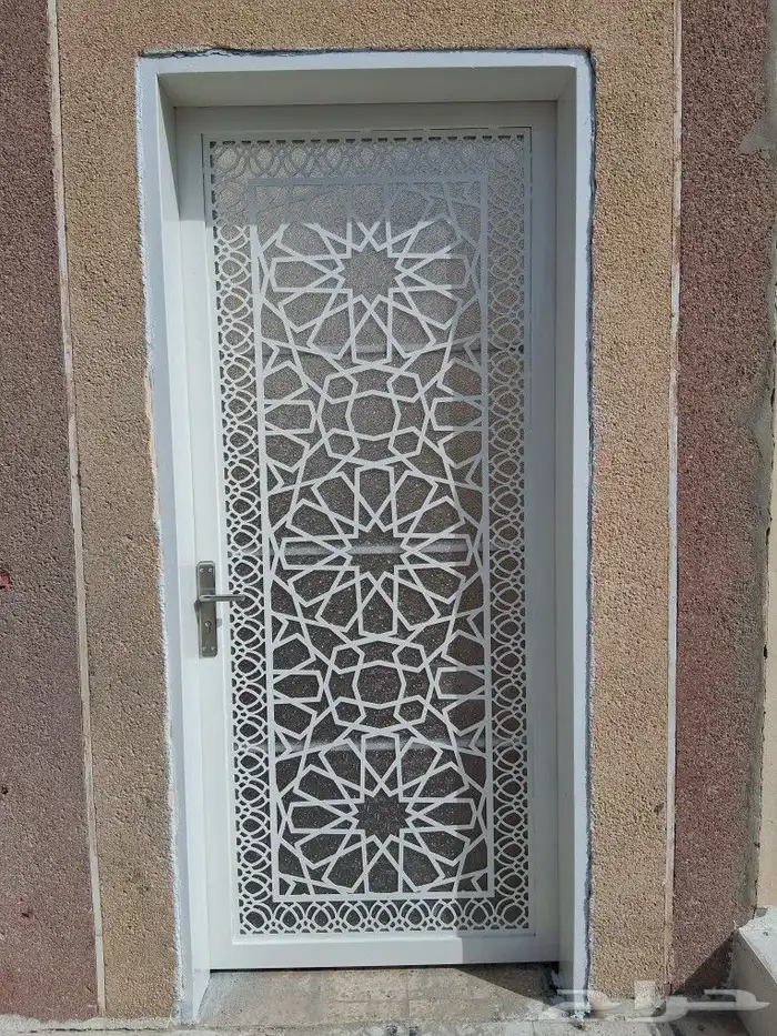 حداد المنيوم موقع صناعة الخليج تصليح سيارات رياض 1