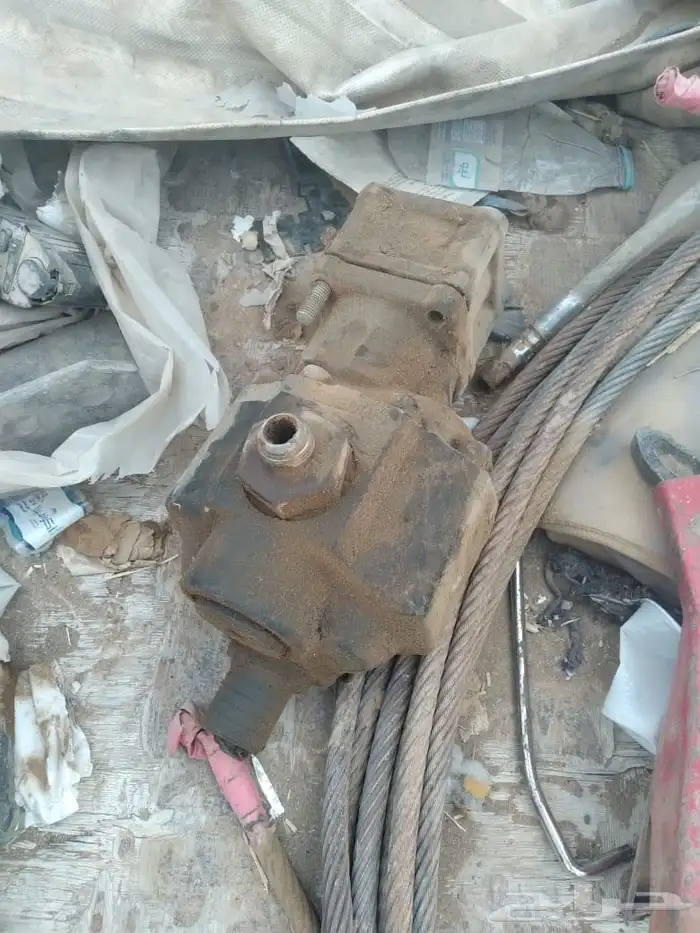 طرنبات قلاب لشاحنات مستخدمة مكفولة ع الشرط 1