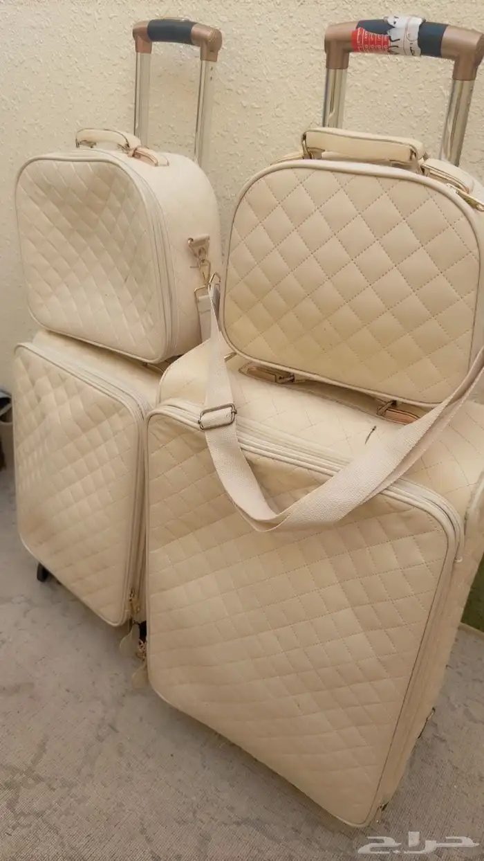 شنطة سفر 5 بالون الأبيض 3
