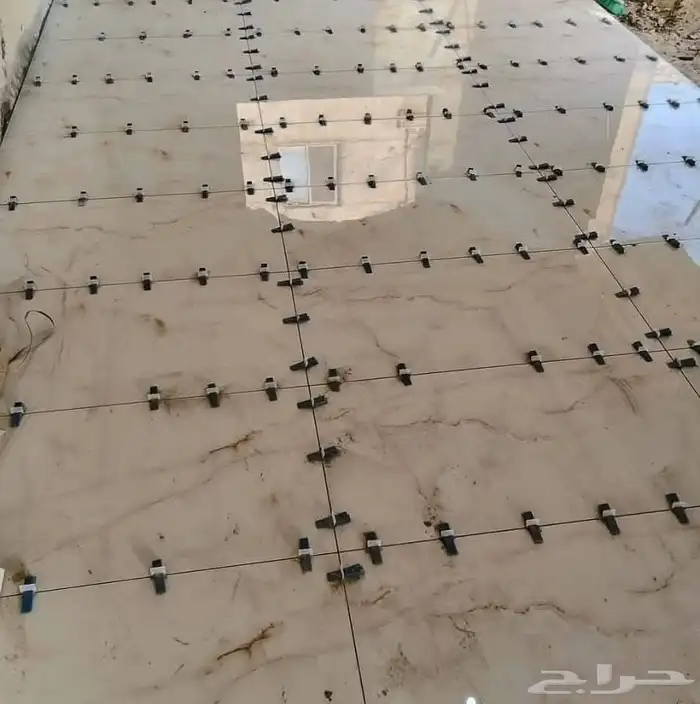 معلم بلاط درجه أولى 6