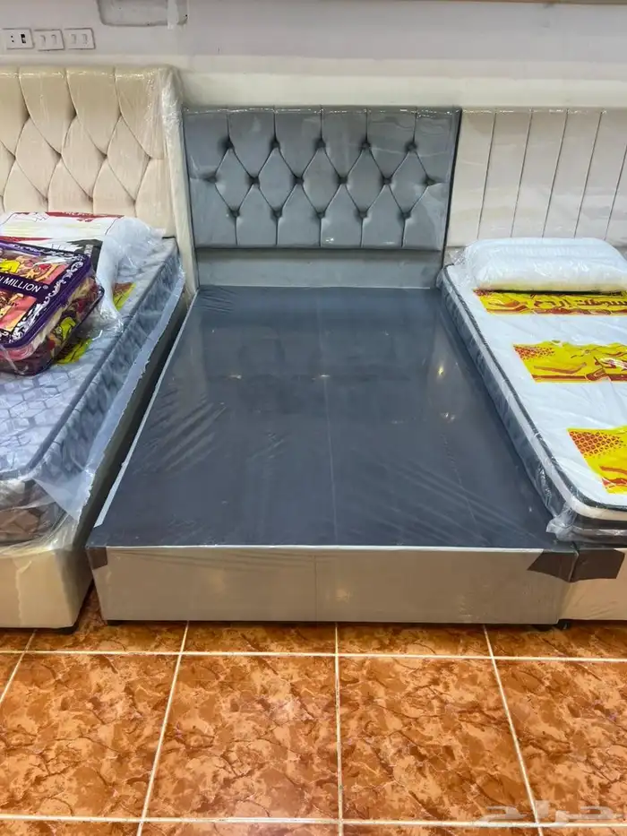 سرير نفر واحد سرير نفر نص سرير نفرين دولاب ملابس تسريحه كو م 2