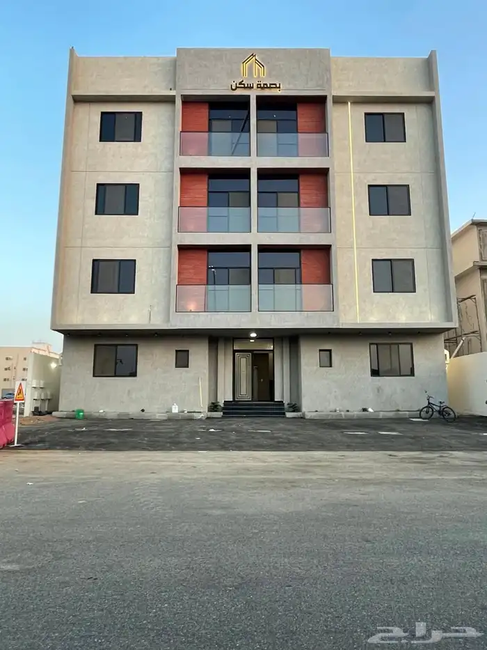 شقق فاخره للبيع بحي السويس بتقيم مرتفع 0