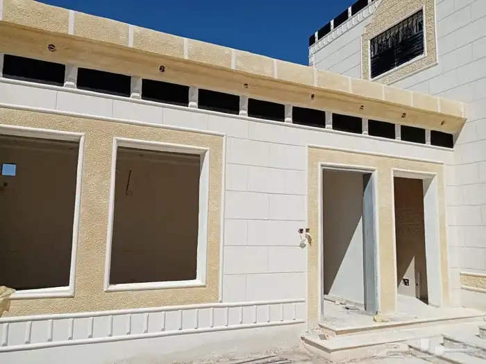 امليس في تبوك لي جميع أعمال التلييس بي الاسمنت الابيض ولاسود 7