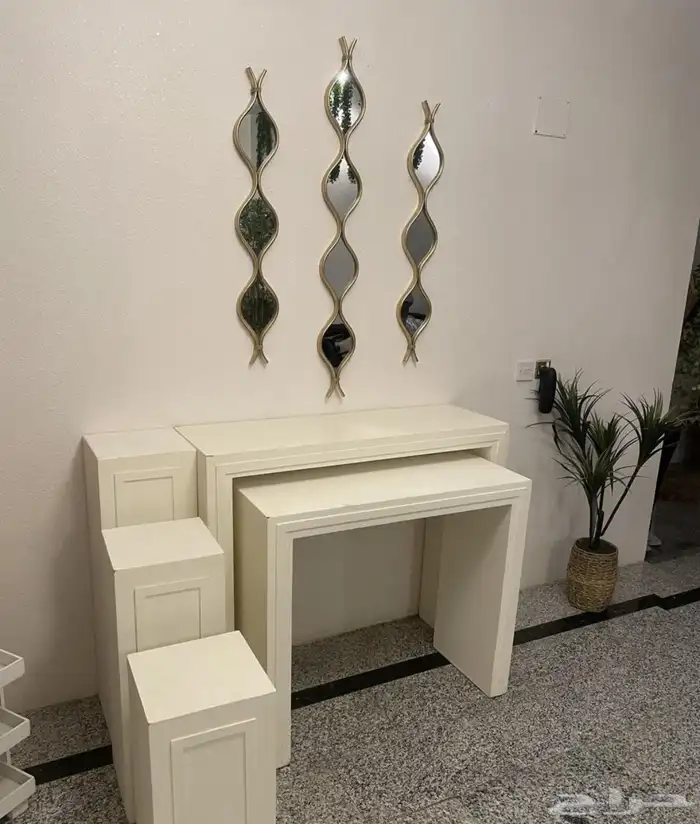 متخل 0