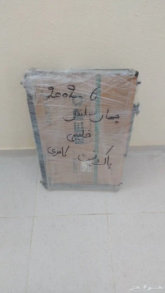 للبيع رديتر كامري مع المراوح موديل 2003 إلى 2006 0