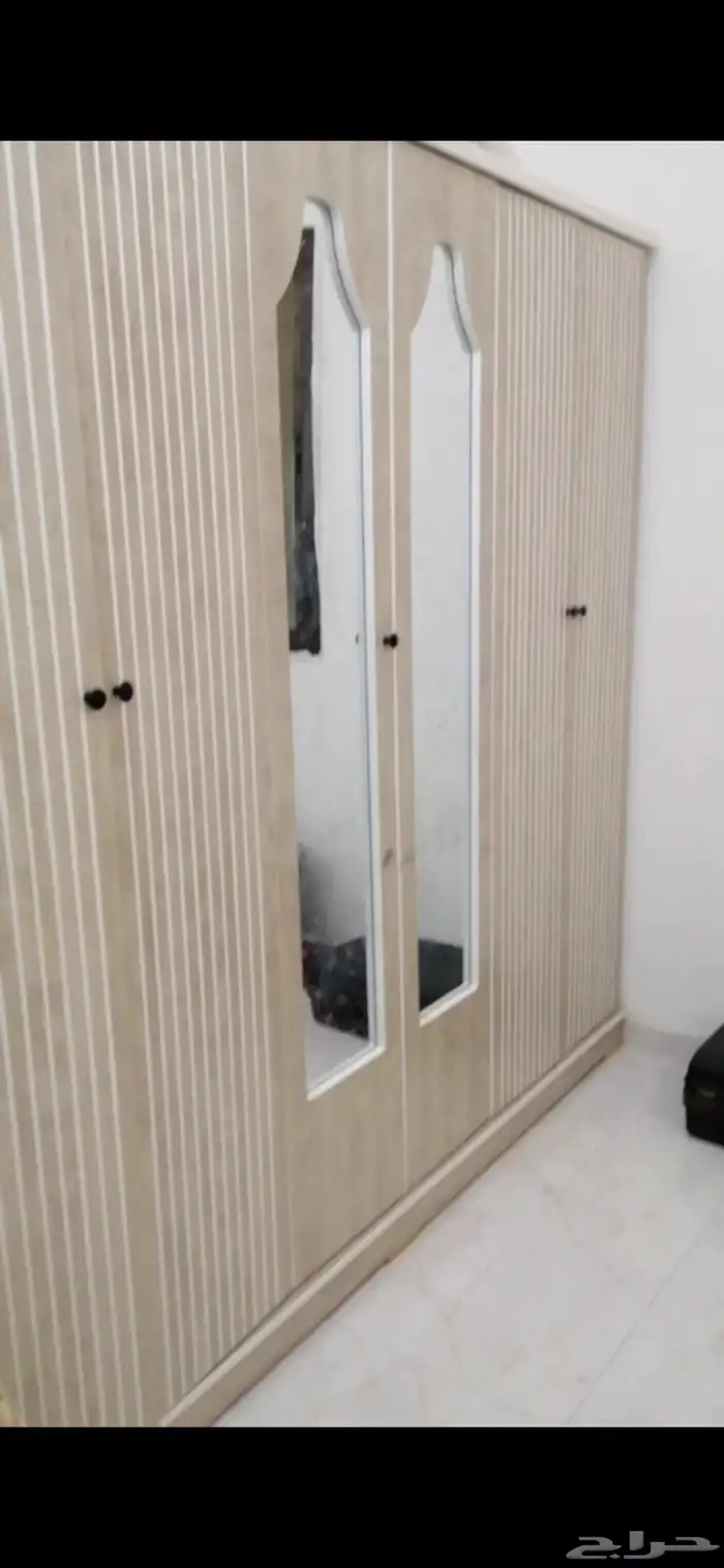 كنب مستعمل و غرفتين بملحقاتها للبيع العاجل 2
