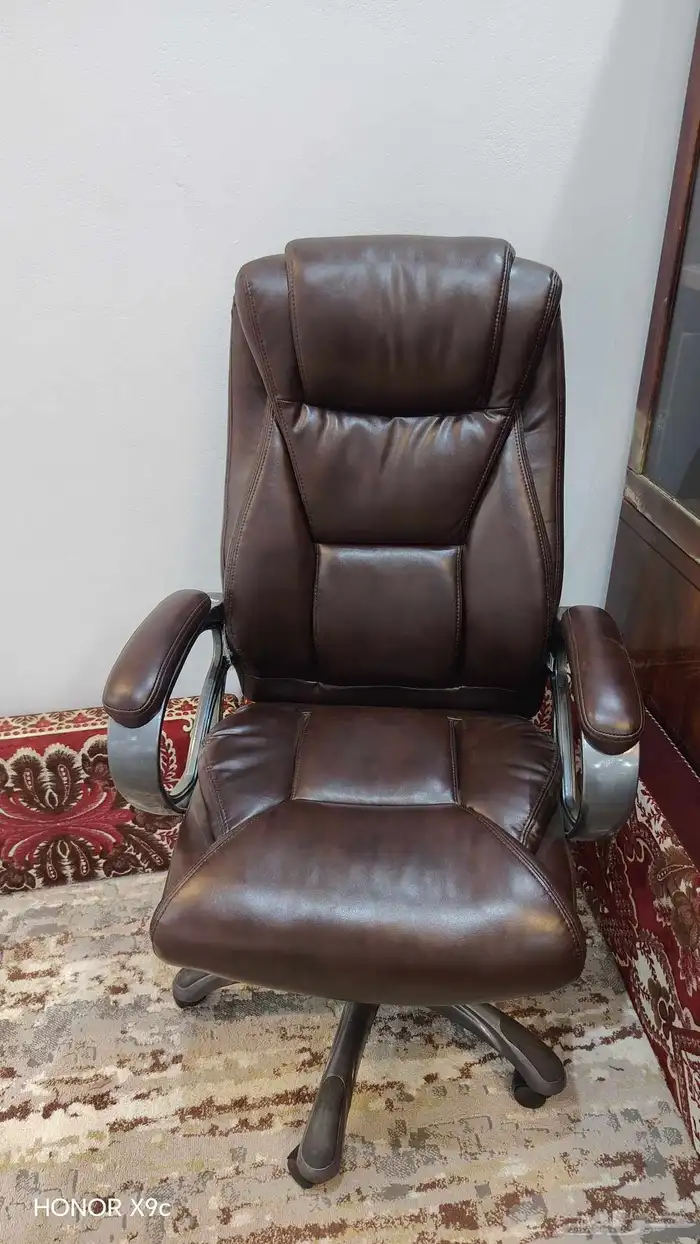 كرسي مكتب جديد 0