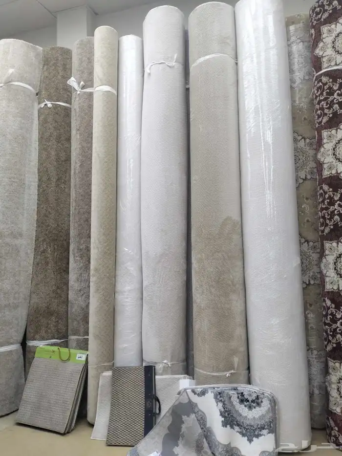 يوجد لدينا موكيت تركى وامارتى ووطني وجميع انواع الفنيل بلجيك 5