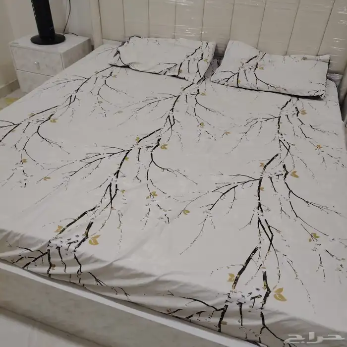 طراحه نفرين نظيفه شديد شبه جديده ومكنسه كهربائيه 0