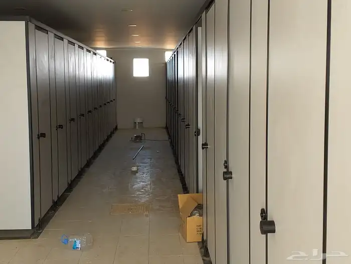 قواطع حمامات فنوليك 9