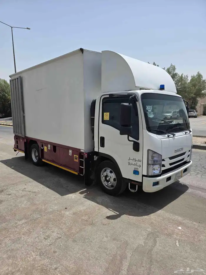 دينا ايسوزو 4طن صندوق 4ونص المديل 2023 وكالة م الصدام للصدام 17