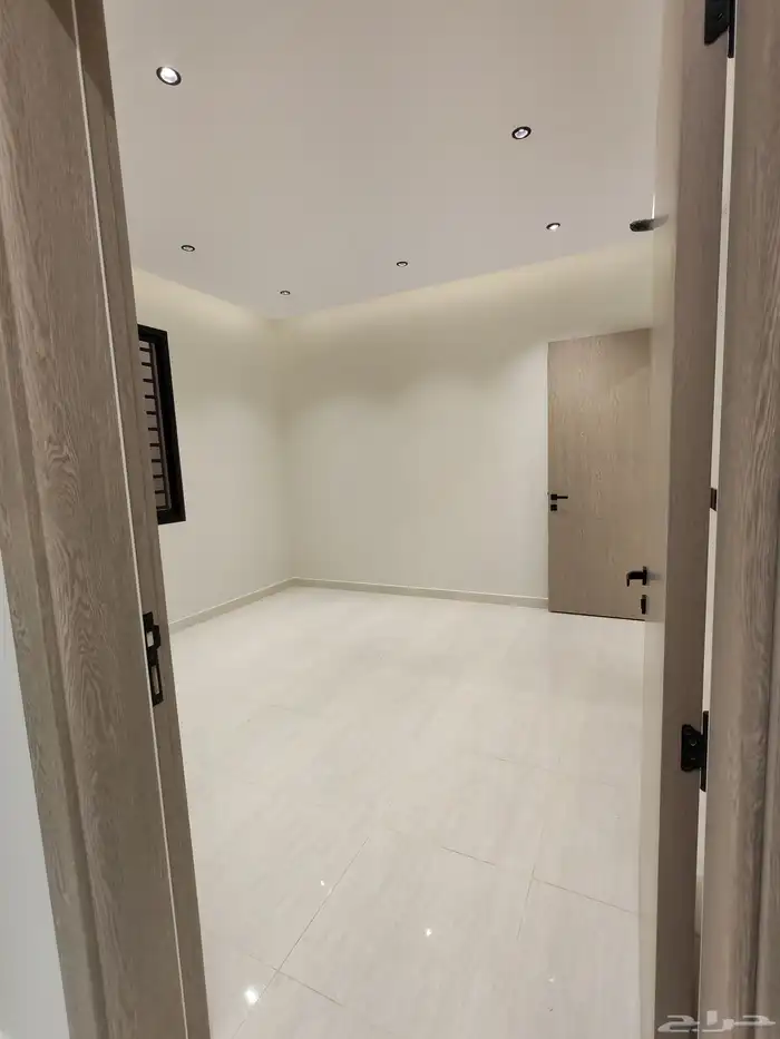 للبيع روف درج خارجي وداخلي تشطيب vip احد رفيده بسعر 730 الف 8