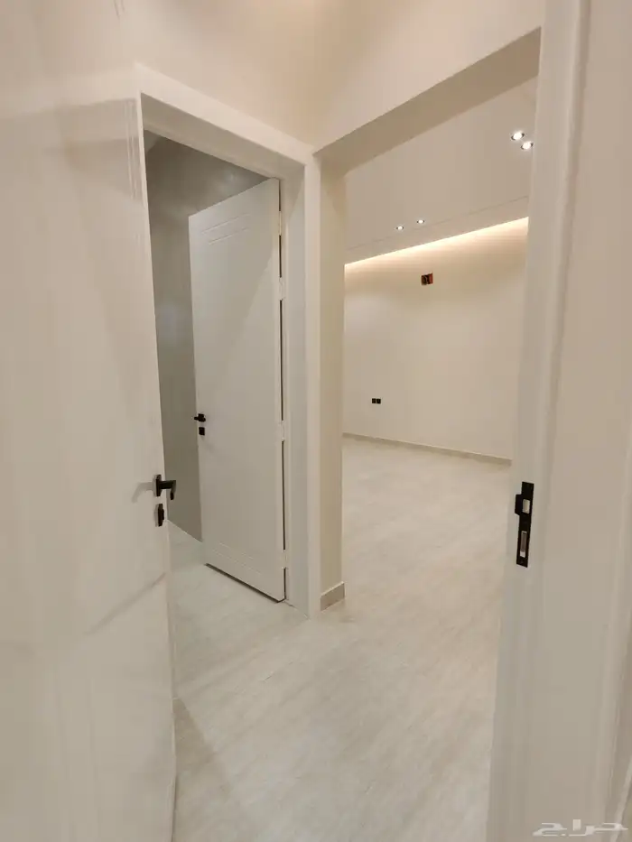 للبيع روف درج خارجي مع مشب احد رفيده بسعر 650 الف 14