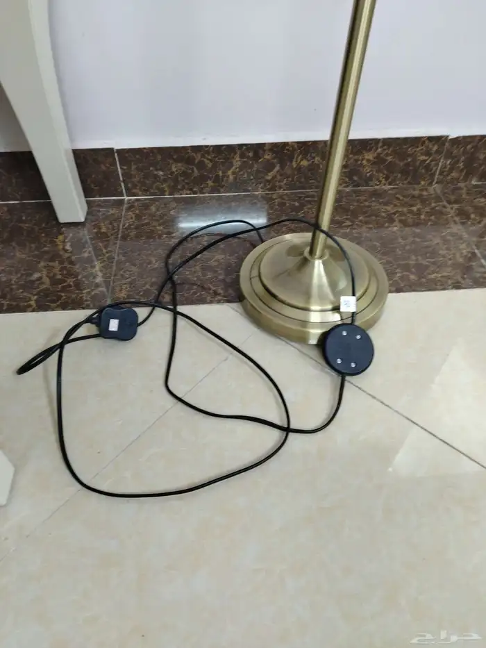 أباجورة تحفة.. 0