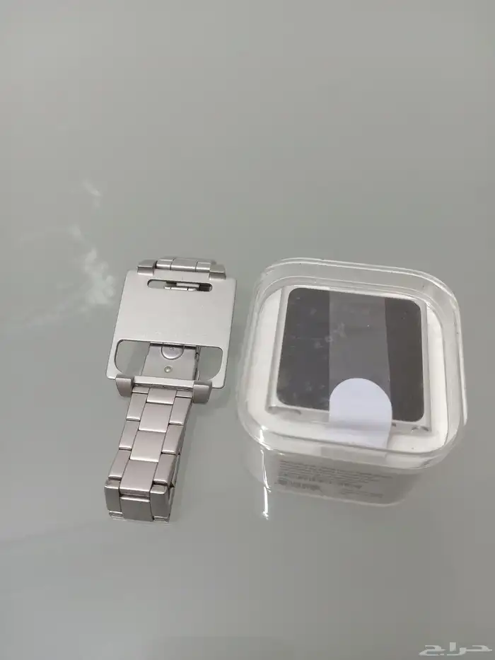 للبيع ايبود نانو - 16 جيجا ...iPod Nano 16GB (فضي) 0