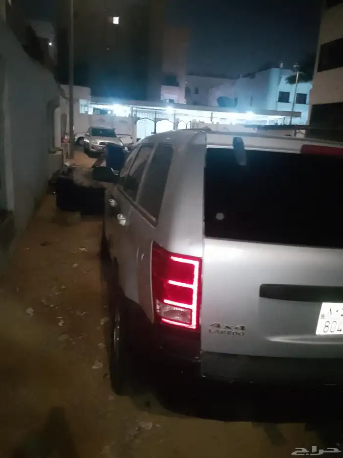 2008 جراند شيروكي 1