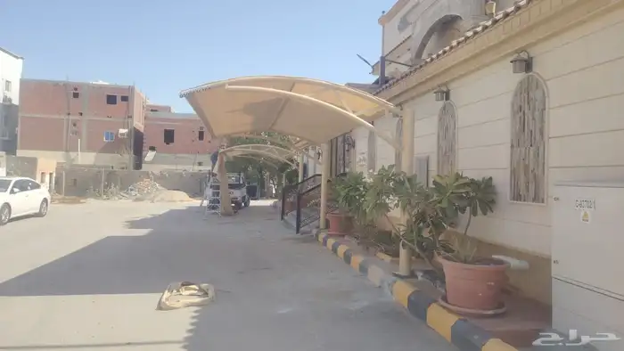مظلات جده 0
