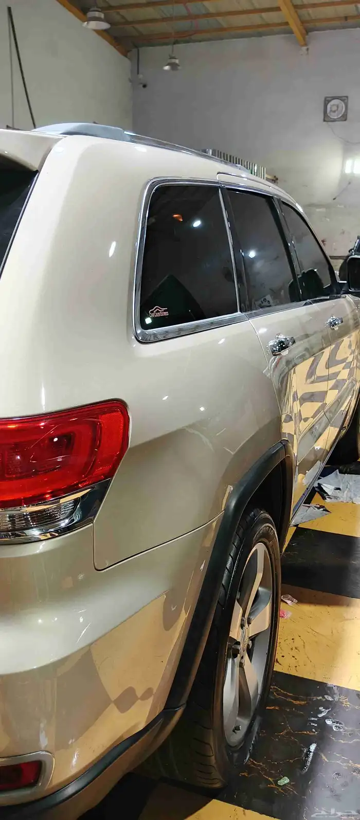 جيب جراند شيروكي 2015 لميتد 6