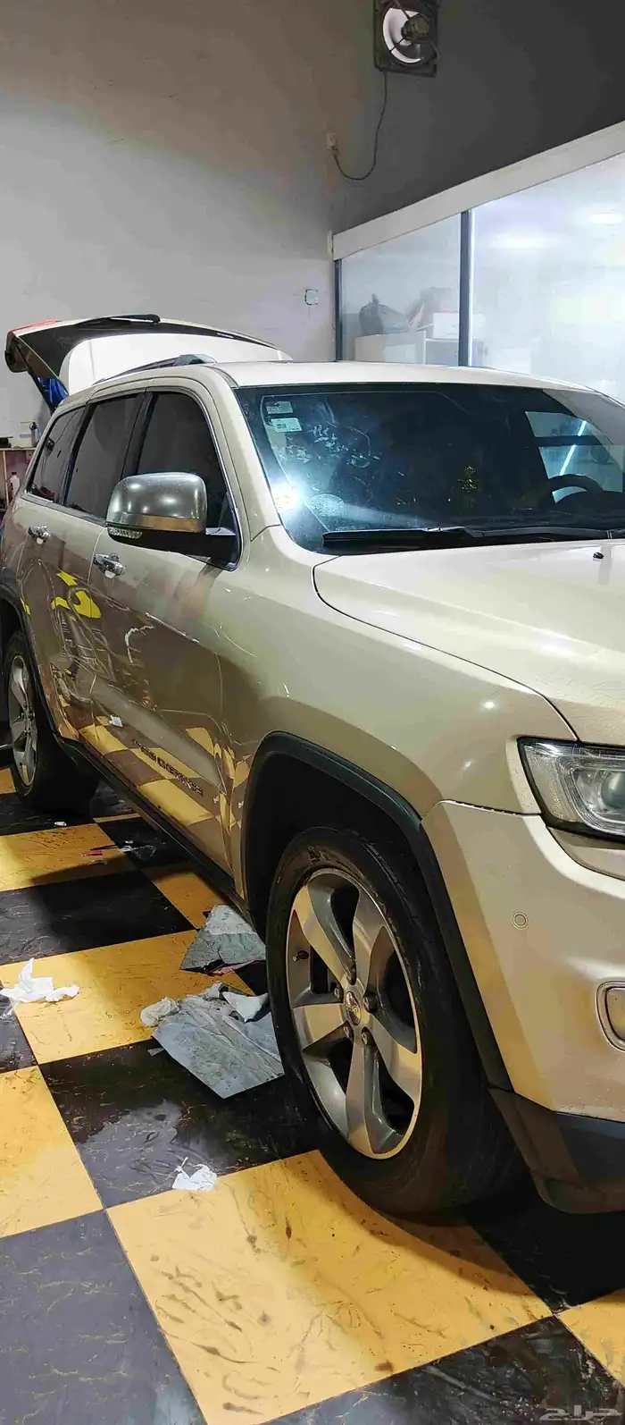 جيب جراند شيروكي 2015 لميتد 5