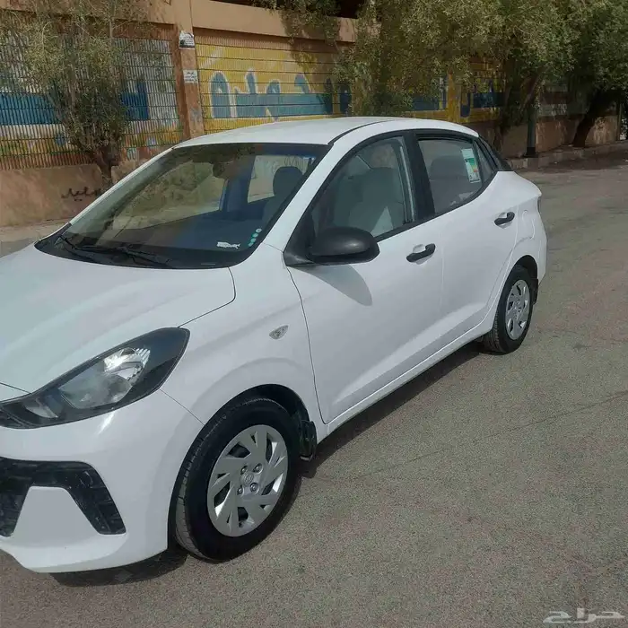 هونداي i10 2024 3