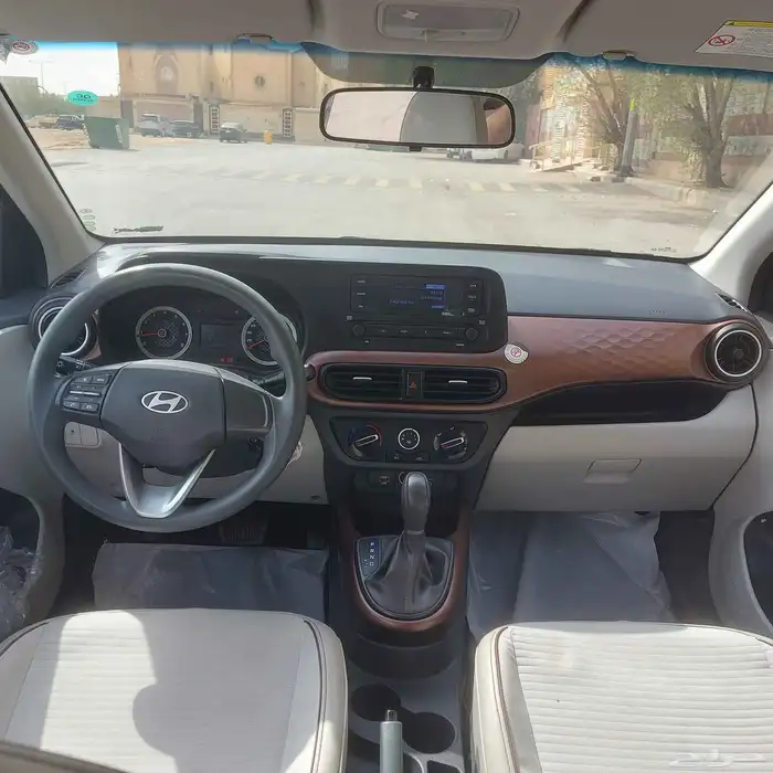 هونداي i10 2024 7