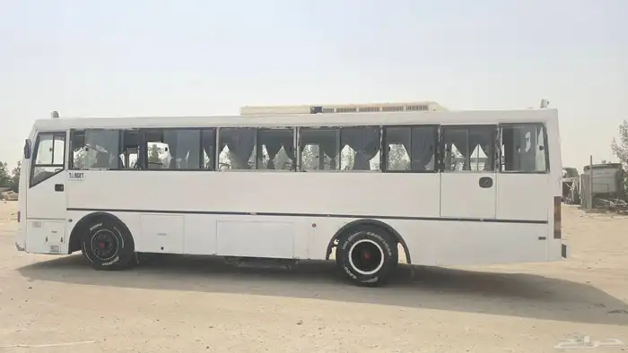 باص اشوك 2013 مكيف 56 راكب للبيع 6