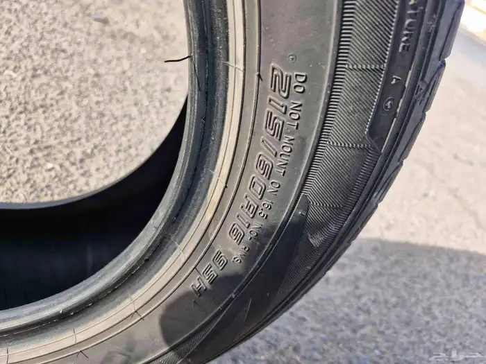 للبيع كفرين دنلوب مقاس 215 60R16 1