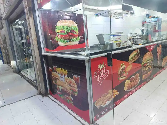 طباعة ستيكر واجهات وجدران 3