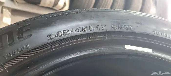 4 طقم كفرات منزل برجستون ياباني مقاس الكفرات 245 45 17 1