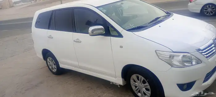 تويتا انوفا 2015 2
