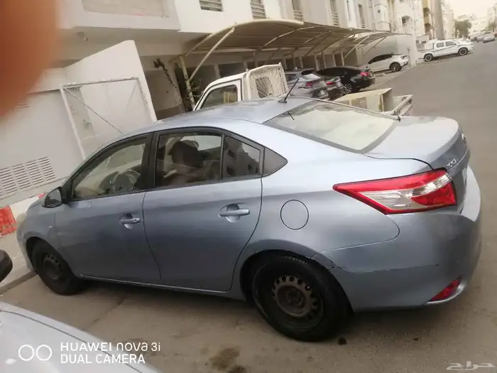 تويوتا يارس 2014 جير عادي ممشى 267 الف مرشوشه نص لا يوجد صدم 8