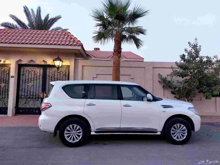 باترول نيسان موديل 2014 مكينة 320 8V سلندر فئة SE1 6