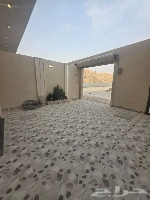 تون هاوس في حي طويق الموسي المساحه 300 2