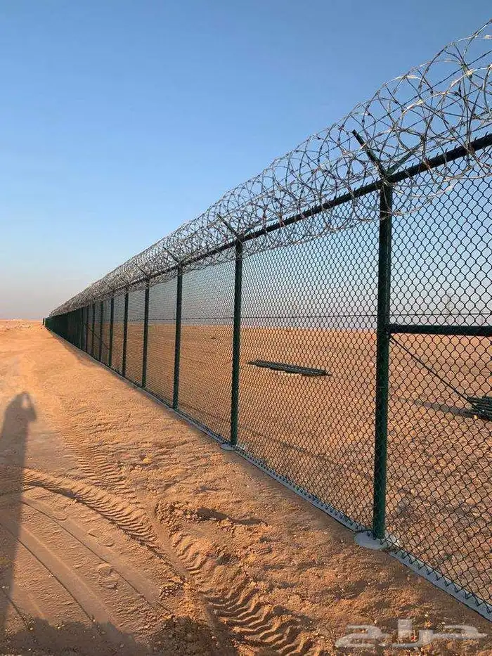 مقاول شبوك بأنواعها شبوك ملاعب شبوك مزارع ونقوم بتوريد جميع 0