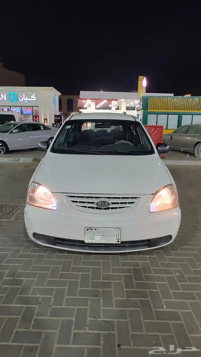 كيا كارنز 2005 0